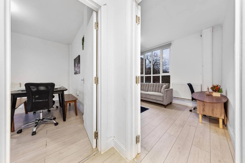 Holiday Home Near Kings Cross Sleep 12 Sp7 London Exterior foto