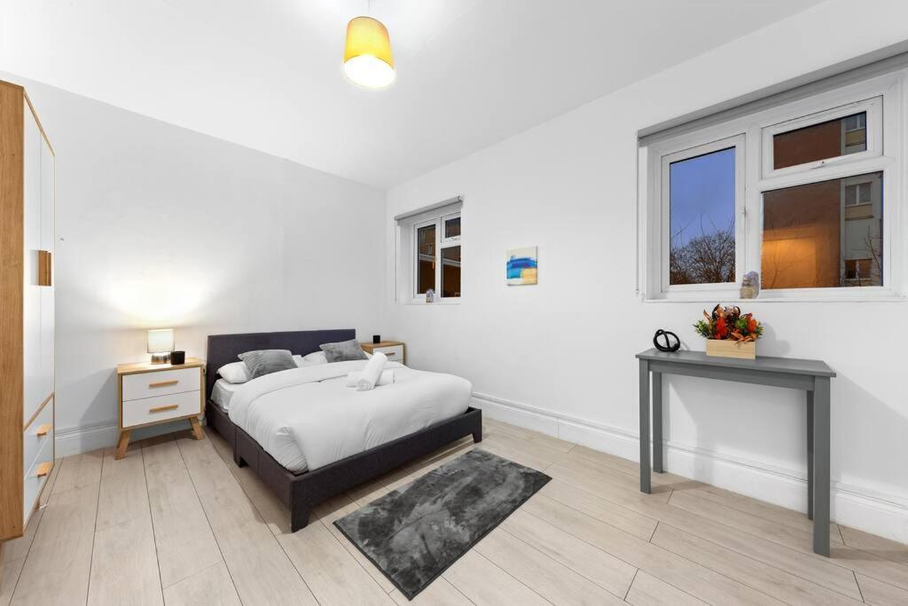 Holiday Home Near Kings Cross Sleep 12 Sp7 London Exterior foto