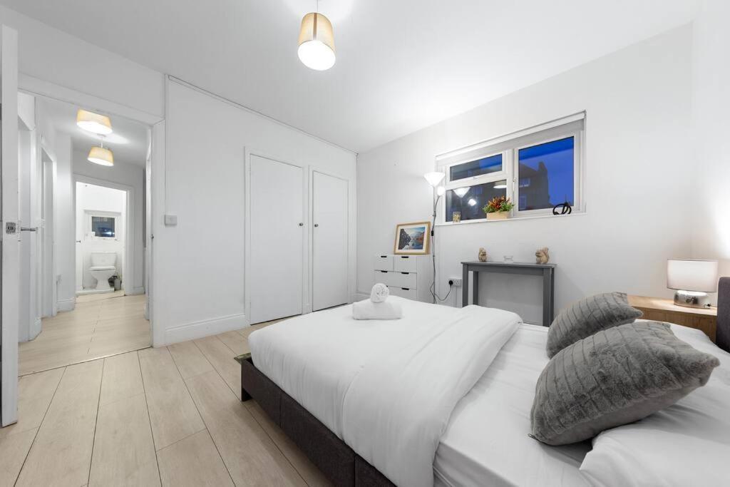 Holiday Home Near Kings Cross Sleep 12 Sp7 London Exterior foto