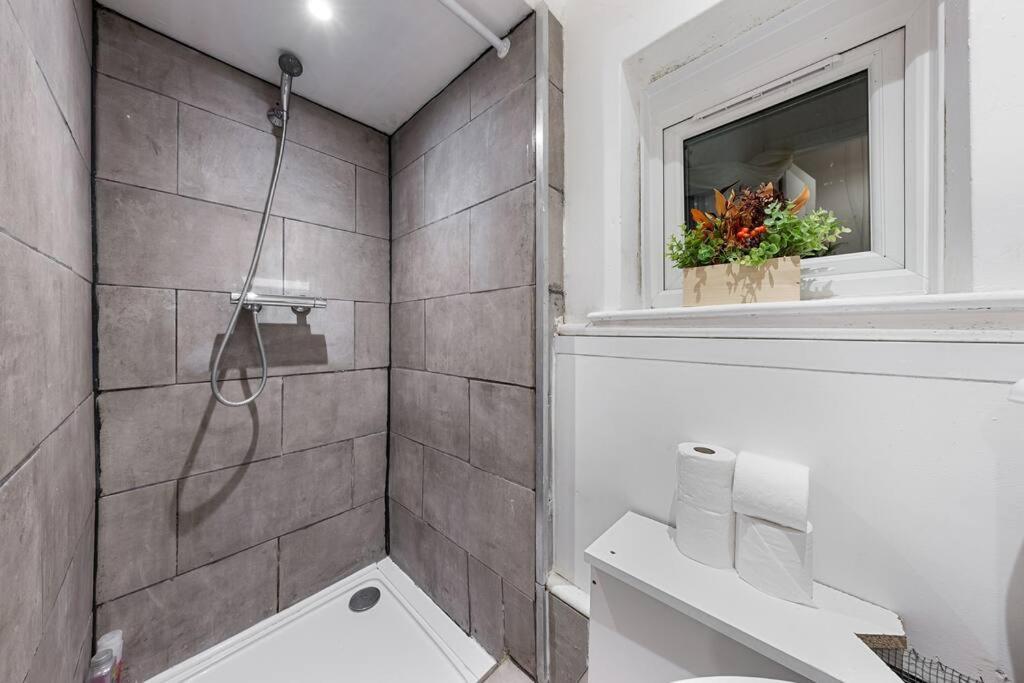 Holiday Home Near Kings Cross Sleep 12 Sp7 London Exterior foto