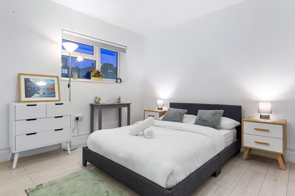 Holiday Home Near Kings Cross Sleep 12 Sp7 London Exterior foto